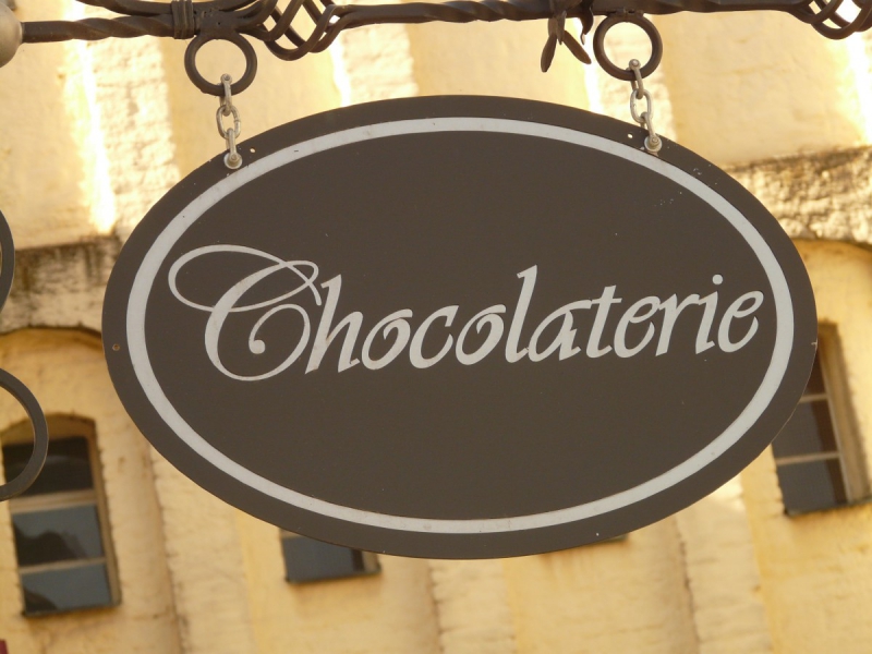 chocolaterie-LE BOURGUET-min_cafe_shield_chocolaterie_samurai_gasthof_eat-1360721